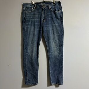 Lucky Brand straight leg 410 athletic fit Blue Jeans 36x32